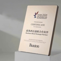 Bảng vinh danh bằng nhôm