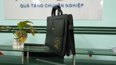 Cặp da đại hội - PG 23