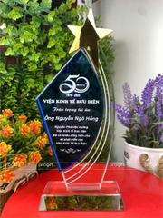 Kỉ niệm chương, biểu trưng pha lê, cúp pha lê