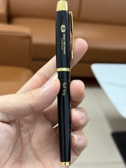Bút ký Parker IM Black GT PR6805