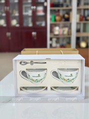Vietcombank - Bộ tách sứ viền vàng họa tiết cổ điển sang trọng