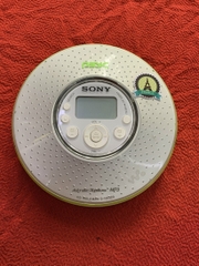 Máy nghe đĩa cd walknman SONY , thương hiệu nổi tiếng với dòng sản phẩm cd mini , SONY D-EJ320 phiên bản ấn tượng, màu sắc trẻ trung, chạy 1 pin tiểu AA