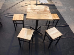 Bàn ghế cafe vuông chân sắt mặt gỗ NO:0012