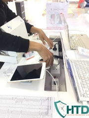 Thiết bị chống trộm trưng bày tại PiCo