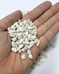 MILKY WHITE PEBBLE STONE