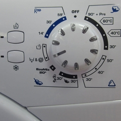 Máy giặt lồng ngang Electrolux EWF14012