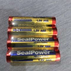 SealPower LR03 (1 vỉ 4 viên) (không dùng cho đồng hồ treo tường )