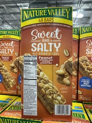 Bánh yến mạch đậu phộng Nature Valley Sweet And Salty (mua hộ)