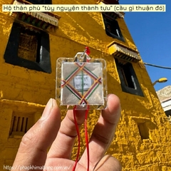 Mặt dây chuyền bùa hộ thân