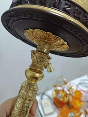 Kinh Luân cầm tay