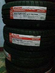Lốp Maxxis 205/70R15C