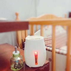 Máy đuổi muỗi VAPE trắng