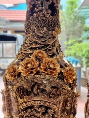 Chữ Phúc Lộc Thọ - Lục bình sứ Phúc Lộc Thọ công đào đắp nổi mạ vạng nền nâu Bát Tràng