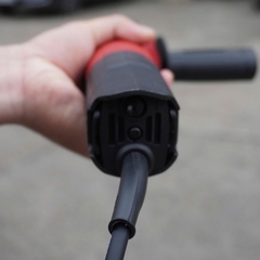 MÁY MÀI GÓC TAY NGẮN YAMASU YMS-01100G2 CÔNG SUẤT 750W (CÔNG TẮC ĐUÔI)