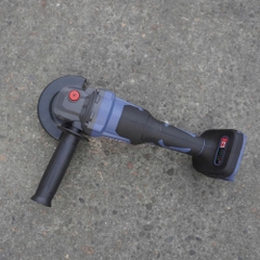 MÁY MÀI CẦM TAY YAMASU MMP10102CTBG2 (CÔNG TẮC BÓP)