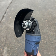 MÁY CẮT MÀI YAMASU YMS-MMP10101G2 DÙNG PIN 21V (CÔNG TẮC BÓP)