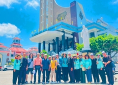 TOUR VIP 8 TỈNH MIỀN TÂY HÀNH TRÌNH VỀ MIỀN SÔNG NƯỚC – TRỌN VẸN HƯƠNG SẮC TÂY NAM BỘ