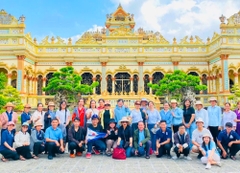 TOUR VIP 8 TỈNH MIỀN TÂY HÀNH TRÌNH VỀ MIỀN SÔNG NƯỚC – TRỌN VẸN HƯƠNG SẮC TÂY NAM BỘ