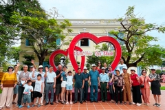 Tour Châu Đốc – Hà Tiên – Cà Mau 4 Ngày 3 Đêm: Đồng Tháp, Bạc Liêu, Sóc Trăng