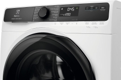 Máy giặt Electrolux UltimateCare 500 Inverter 13 kg EWF1343P5WC