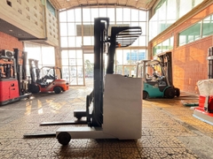 Xe nâng hàng, hiệu Nissan, động cơ điện, Model U01F15, Số khung R1G-18633, sx2011