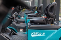 Xe nâng điện ngồi lái KION BAOLI- KBET 2.0T- 3 bánh. Sự lựa chọn hoàn hảo cho các doanh nghiệp