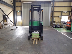 Xe nâng điện cũ reachtruck 1.4 tấn Toyota 8FBR14, chiều cao nâng 4m. Sx 2021