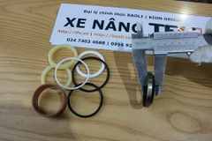 Phớt xylanh xe nâng TCM FD20～25T6/T3 mã B-3050A-00093 hiệu Folangsi