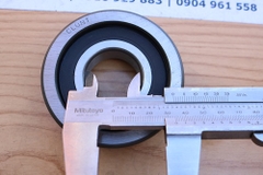 Vòng bi xe nâng kích thước 35x89x30 mm hiệu CLUNT. Mã P.00300