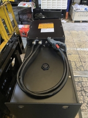 Pin Lithium 24V 100Ah hiệu Interlift cho xe nâng, xe điện