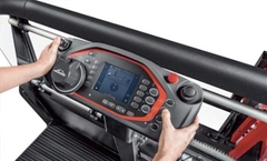 Xe nâng 3 hướng linde 0.9-2.5 tấn