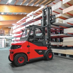 Xe nâng điện Linde E60