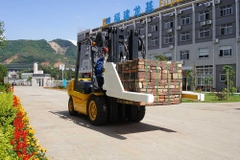 Kẹp khối xe nâng hàng Block clamps