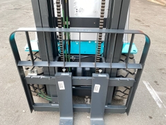 Thuê xe nâng điện 3.5 tấn Baoli KBE35-Li-01. Nâng cao 4.5m. Sản xuất 2025. Mới 100%. Mã XM.B35BAS45.00827