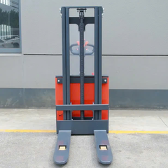 Xe nâng điện stacker Interlift CL20 series