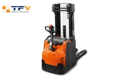 Xe nâng điện đứng lái BT Staxio SWE200