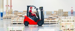Xe nâng điện cân bằng Linde E Series 1.5-3.5 tấn