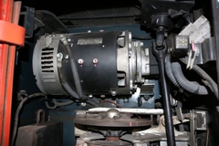 Xe nâng hàng,hiệu TOYOTA,động cơ điện,model 7FBR15,số khung 7FBR15-36292,sức nâng 1500kg .Năm sx 2011.Hàng đã qua sử dụng - XC.R15TOD30.00175