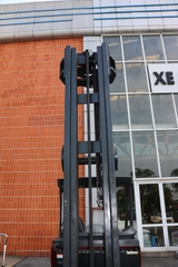 Xe nâng hàng,hiệu LINDE,động cơ điện, model R20-01 ,số khung H21120E02390, sức nâng 2000kg .Năm sx 2014 .Hàng đã qua sử dụng - XC.R20LIT975.00317