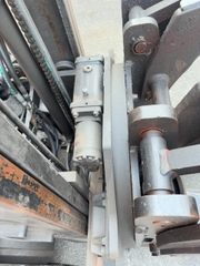 Xe nâng Diesel, hiệu Toyota, kiểu 50-8FDJ35, seri: 11680, sx năm 2007 (có kẹp giấy). XC.D35TOD40.00049