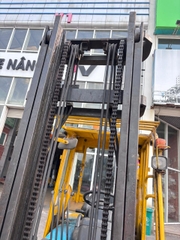 Xe nâng hàng,hiệu KOMATSU,động cơ dầu ,model FD30HT-12,số khung M151C-517242,sức nâng 3000 kg .Năm sx 1996 .Hàng đã qua sử dụng - XC.D30KOD30.00276