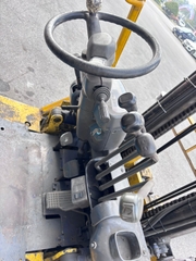 Xe nâng hàng,hiệu KOMATSU,động cơ dầu ,model FD30HT-12,số khung M151C-517242,sức nâng 3000 kg .Năm sx 1996 .Hàng đã qua sử dụng - XC.D30KOD30.00276