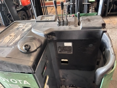 Xe nâng hàng, hiệu TOYOTA, động cơ điện, model 7FBR15, số khung 7FBR15-55477, sức nâng 1500kg. Năm sx 2014. Hàng đã qua sử dụng - XC.R15TOD30.00182