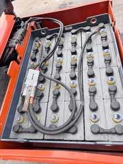 Xe nâng hàng hiệu HELI cùng phụ tùng đồng bộ tiêu chuẩn đi kèm, động cơ điện, model CPD25-GD2, số khung 05025DK0322, năm sản xuất 2022 - XM.B25HLS40.00542.