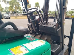 Xe nâng điện cũ 2.5 tấn Komatsu FB25EXF-11. Khung V4000. Sản xuất năm 2012. Mã XC.B25KOD25.00115