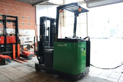 Xe nâng điện cũ Reach Truck Toyota 7FBRS15. Khung FSV4500. Sản xuất năm 2012