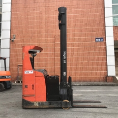 Xe nâng điện Reach truck 1,6 tấn BT RRE 160E