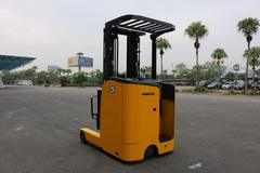 Xe nâng điện Reach truck cũ 1.5 tấn Komatsu FB15RL-15. Khung FSV5000. Sản xuất 2012. Mã XC.R15KOT50.00475