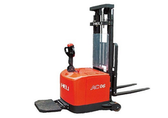 Xe nâng điện Stacker 600kg Heli CPD06-970