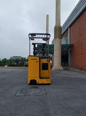 Xe nâng reach truck Komatsu FB13RS-15, Khung V3000. Sản xuất 2014. Mã XC.R13KOS30.00121
